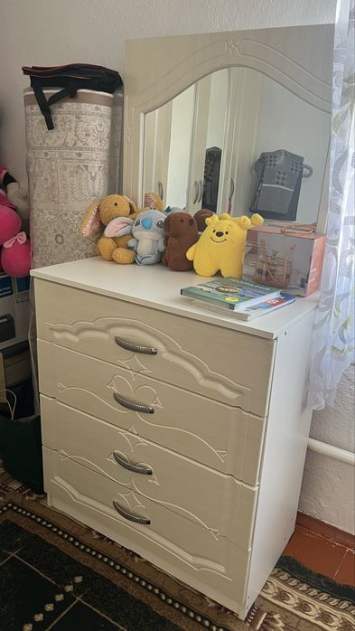 Спальный гарнитур