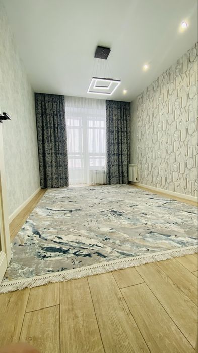Ковер 500х300, мрамор оттенки серого.