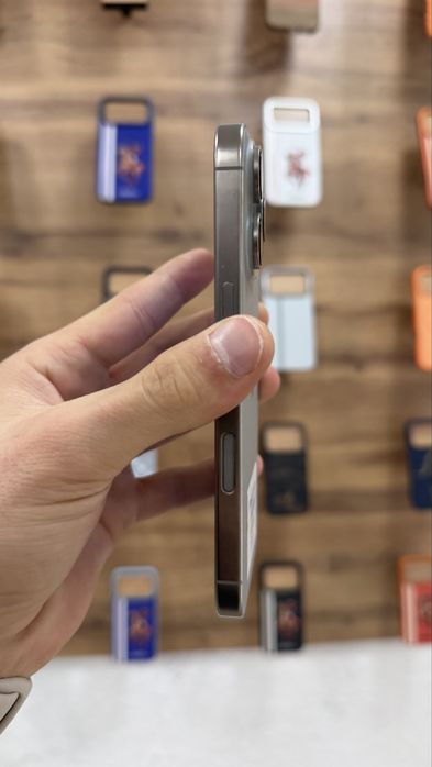 iPhone 16 Pro