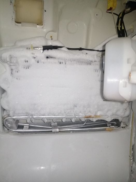 Ремонт бытовых холодильников