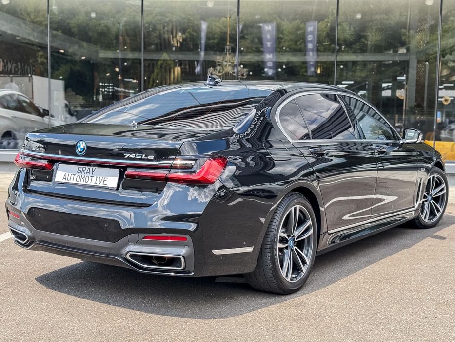 BMW Seria 7 BMW 745Le xDrive / 10.2021 / Plug-in Hybrid / Seria 7