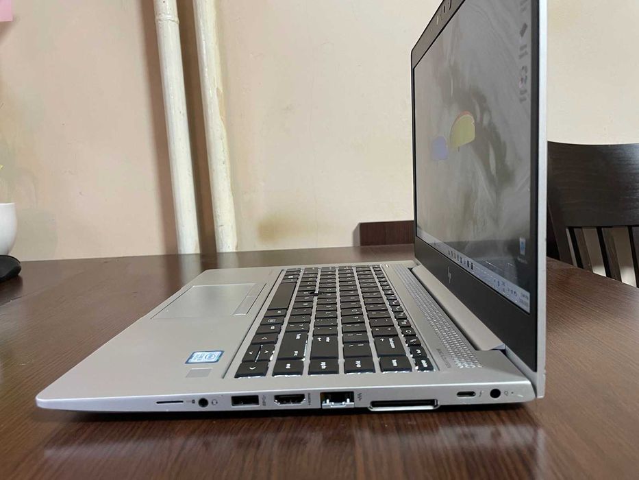 Лаптоп HP Elite book 840 G6 14''