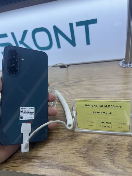 Galaxy A37 8/256 1 yil garantiya servis tomonidan