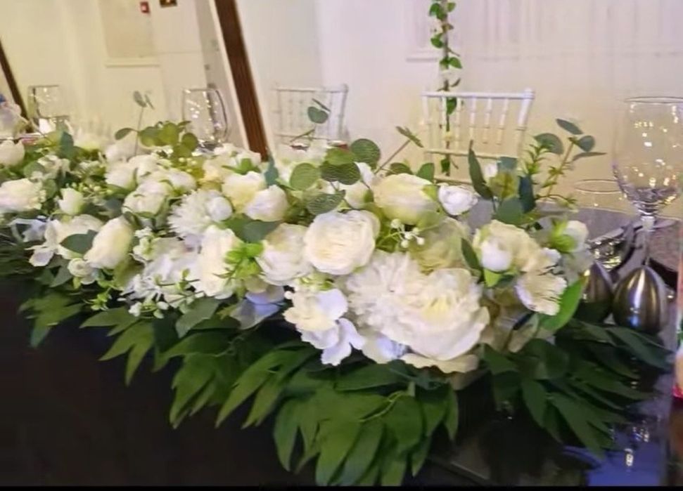 Aranjamente florale de inchiriat