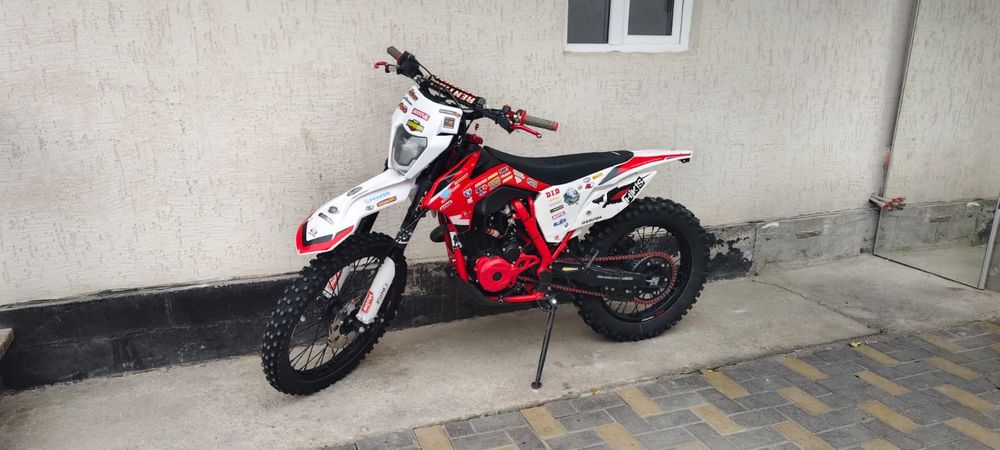 Горный мотоцмкал