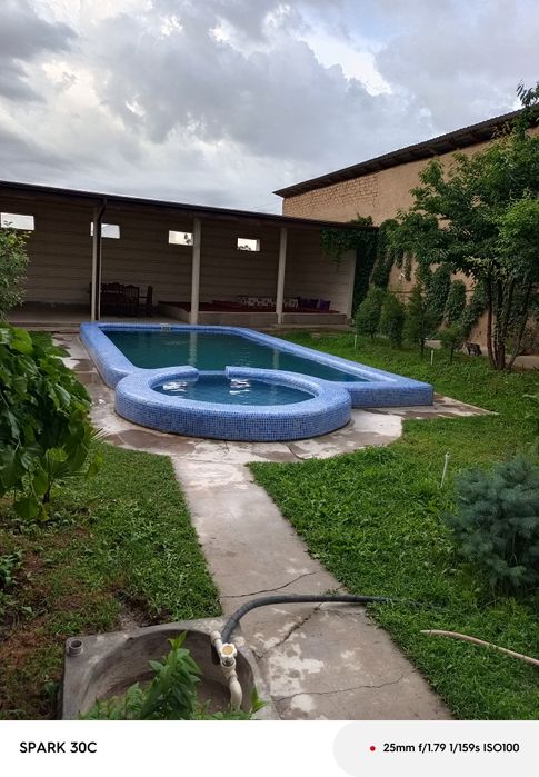 Oqtosh Dacha arendaa