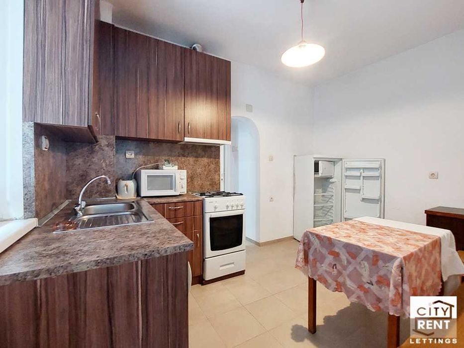 Дава се под наем Многостаен апартамент в Велико Търново, Център - 150 кв.м за 360 € - Снимка #3