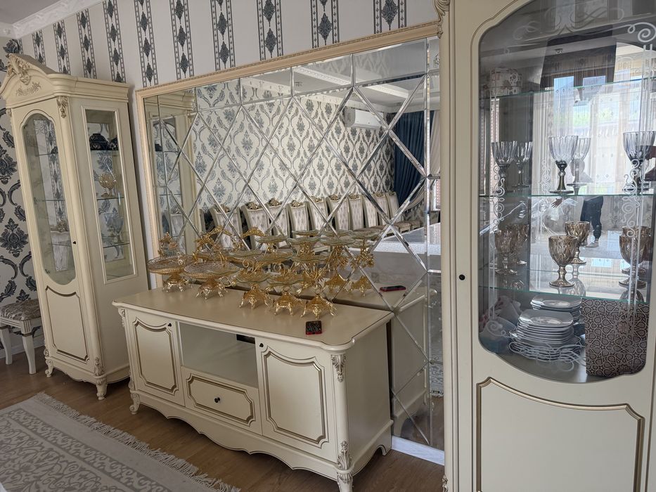 горка 150000 тг для гостиной