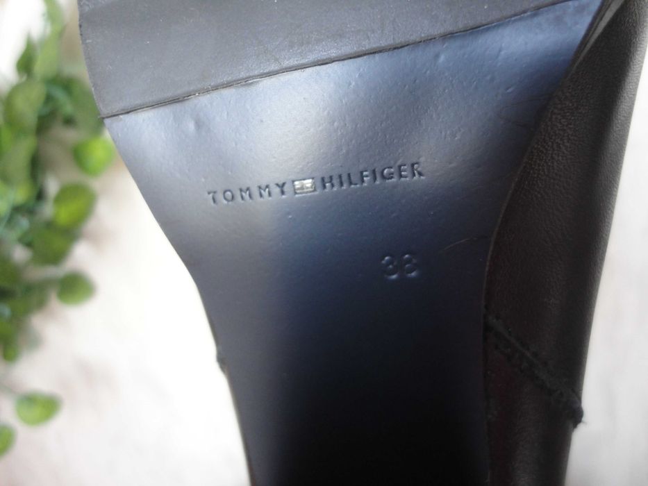 N38 Tommy Hilfiger/дамски боти