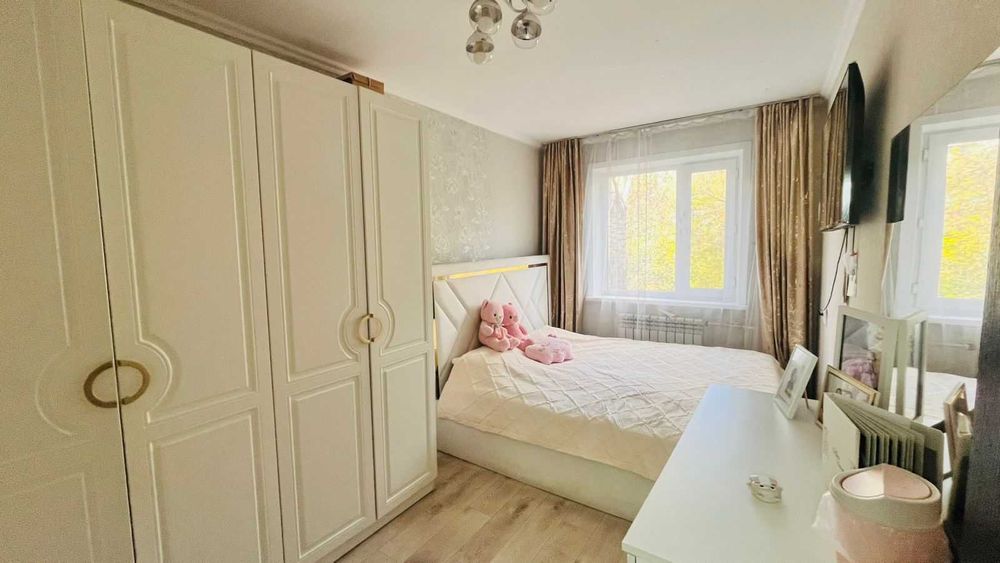 Продам 4комн квартиру