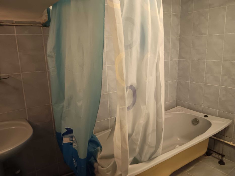 Închiriez apartament la casă Facultatea de Agronomie