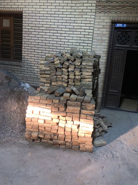 Кирпич Гишт  Gisht pishgan