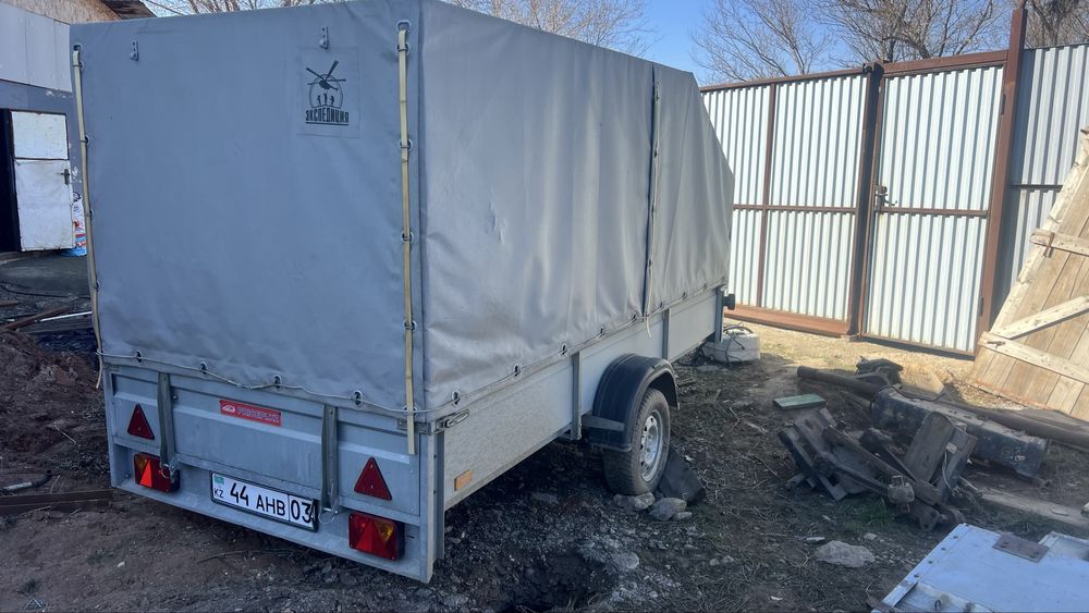 прицеп 3.5длина 1.45 ширина