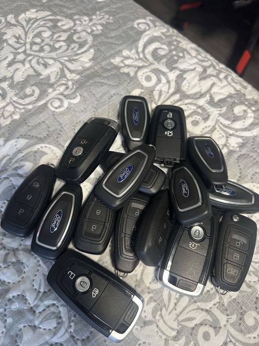 Chei auto smart noi originale fara uzura