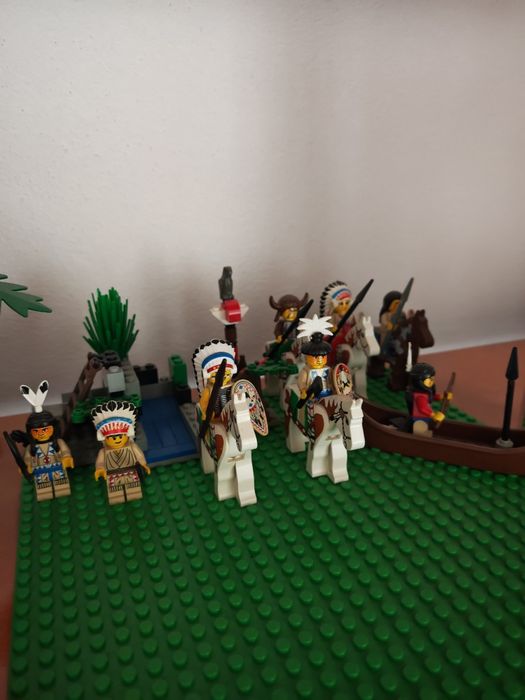 Figurine Lego de vânzare