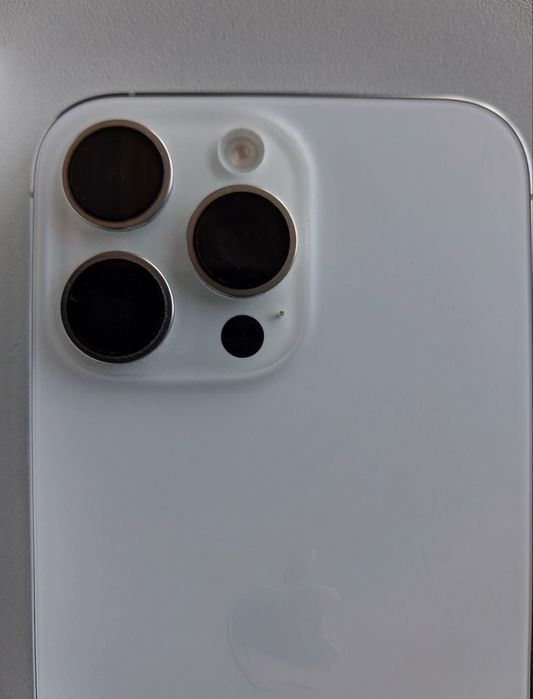 Перфектен iPhone 16 Pro Max, White Titanium, 256 GB