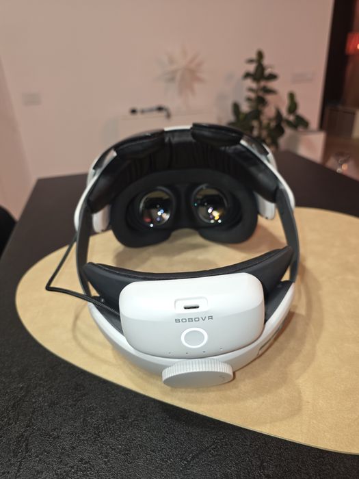 Quest 3 128gb headstrap Bobovr Bucuresti Sectorul 5 • OLX.ro