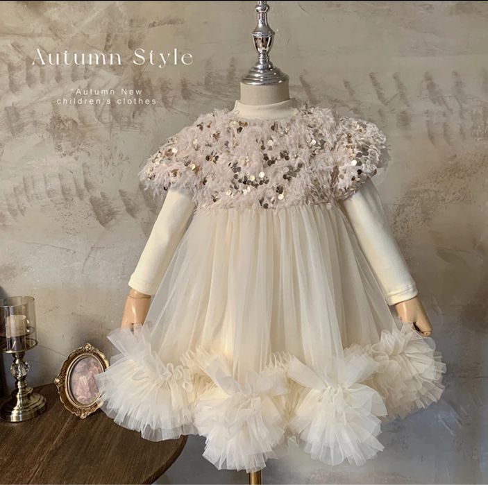 Продам новое платье