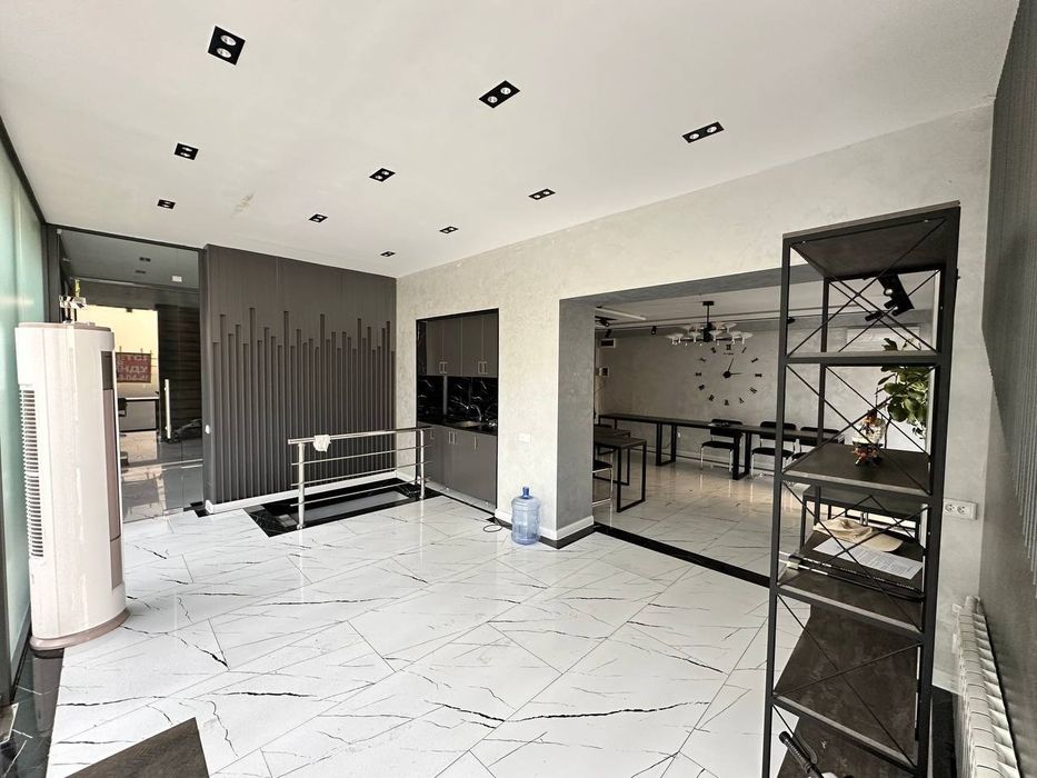 Аренда офис на Ц 5 Ор Университет Журналистика,