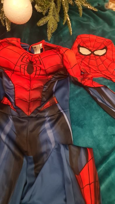 Костюм человека паука