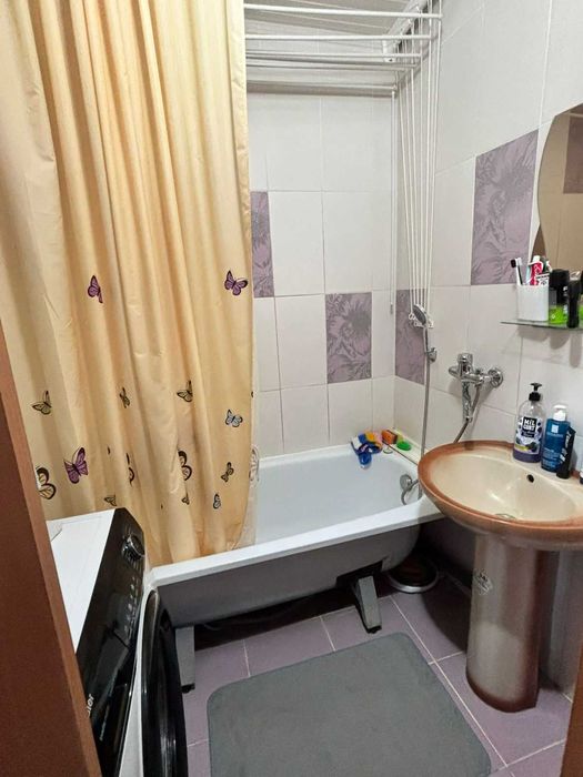 3 ком квартира на школьнике