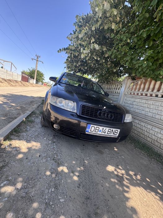 AUDI A4 2002