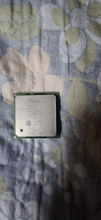 Продам процессоры intel pentium , celeron