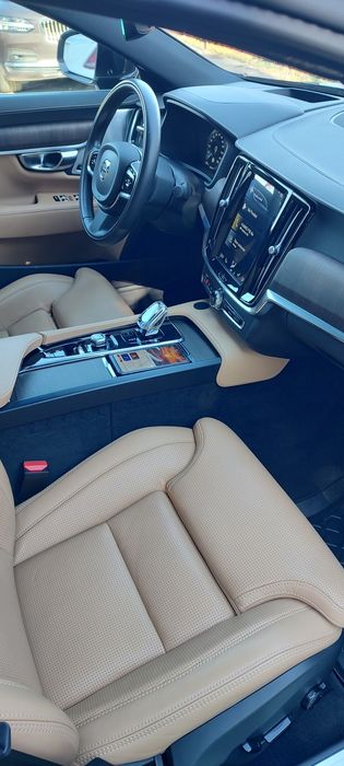 Volvo S90 LONG, 2022,  2.0 benzină Mild hibrid , 300 cp
