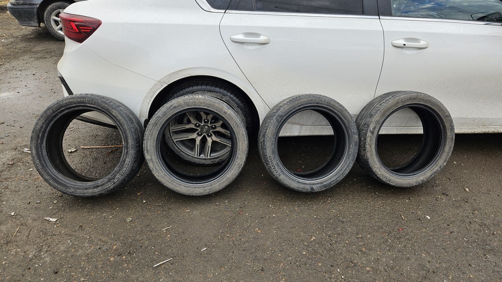 Продам летние колеса