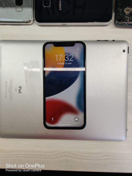 iPhone 11 128gb място