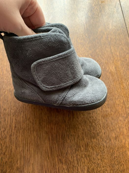 Детски обувки HM