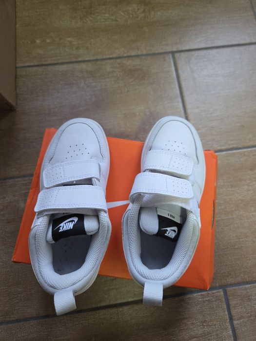 Nike mar 29.5 ca noi