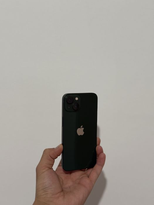 Айфон 13, зеленный