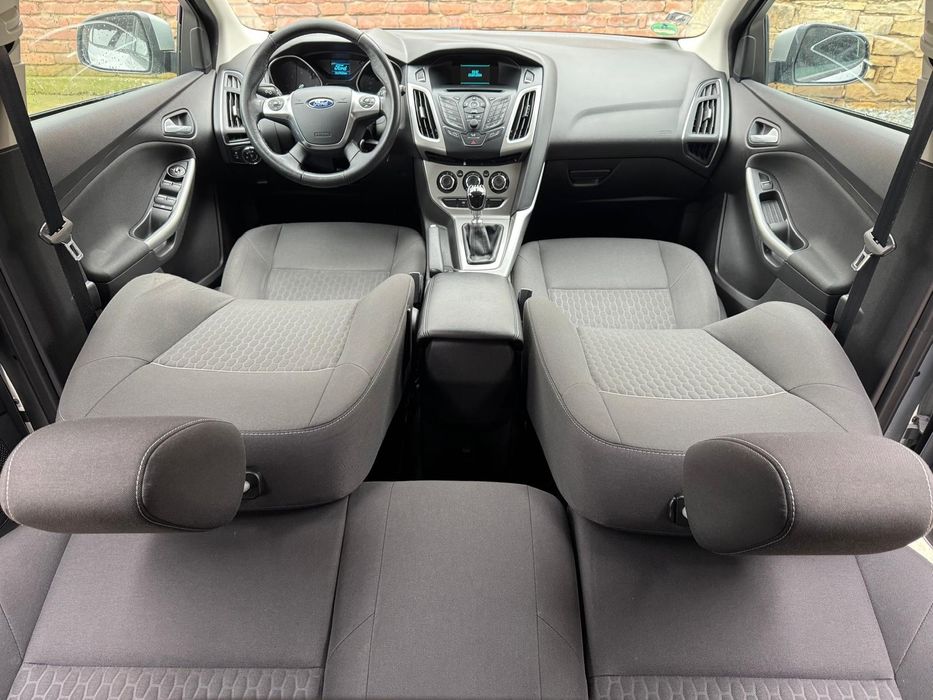 Ford focus Diesel clima jante model 2015