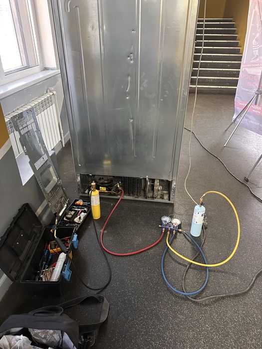 Ремонт холодильников