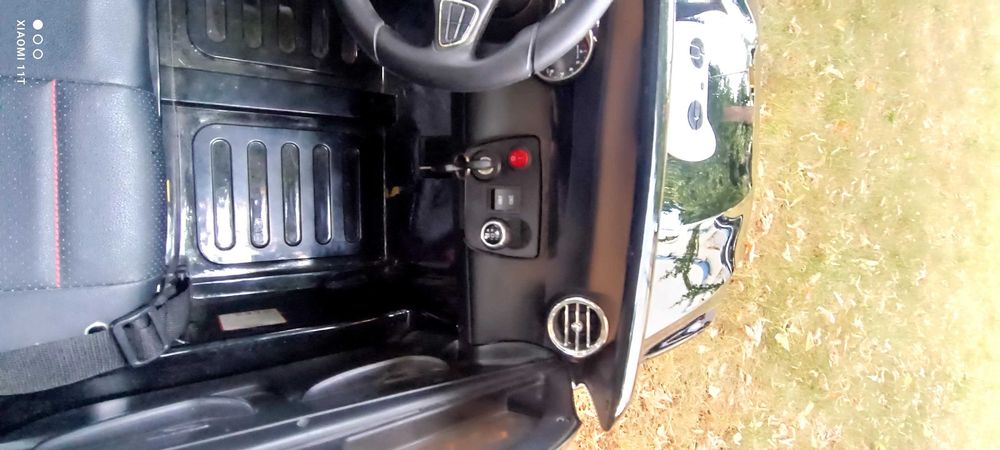 Детски акумулаторен двуместен джип MERCEDES