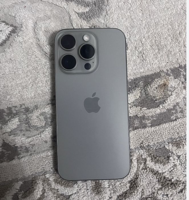 Айфон 15про 256гб 89