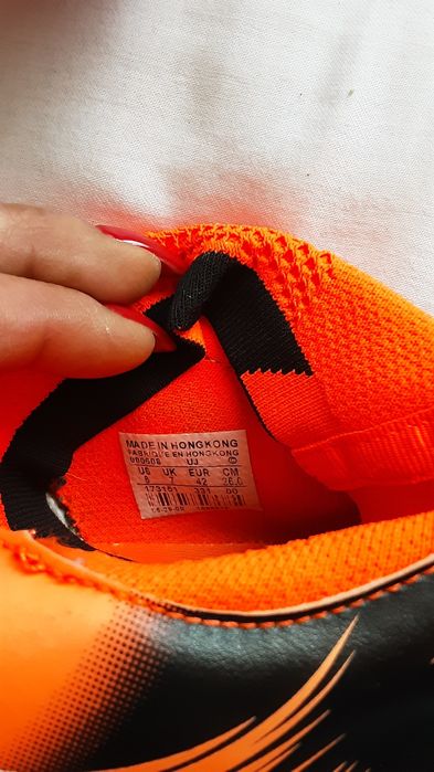 Crampoane fotbal mărimea 42