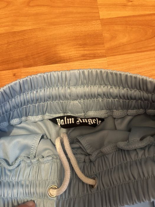 Pantaloni scurti