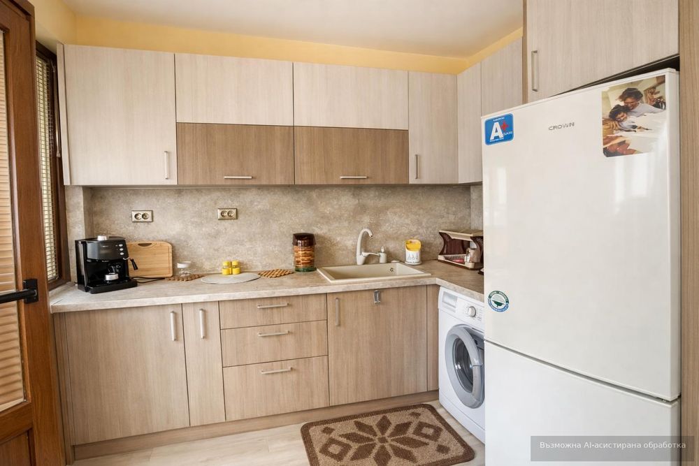 Дава се под наем Тристаен апартамент в Пловдив, Съдийски - 100 кв.м за 498.27 € - Снимка #1