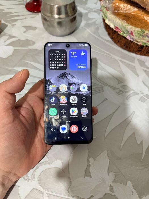 Самсунг С21, 8/256гб