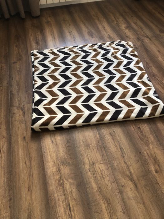 Одеяло Б/ у покрывало раз 230- 200