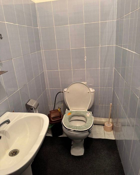 Sanat kollejni orqasidan 3 xonali xovli ijaraga beriladi