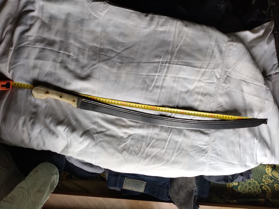 Продавам боина сабя шашка