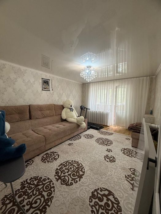 Продам 4 х комнатную квартиру