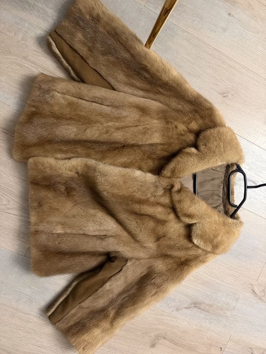 Haina de blana de nurca - mink coat