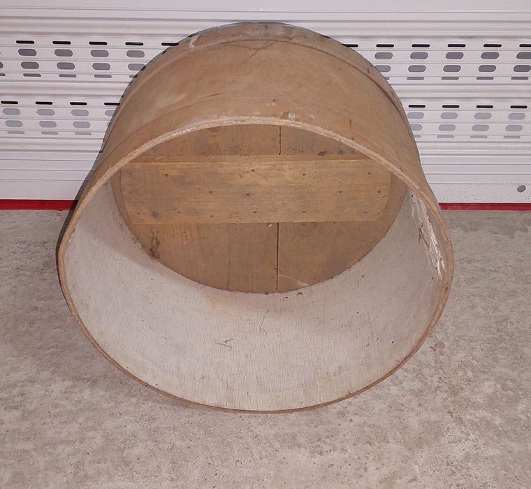 Много стара дървена крина(шиник)