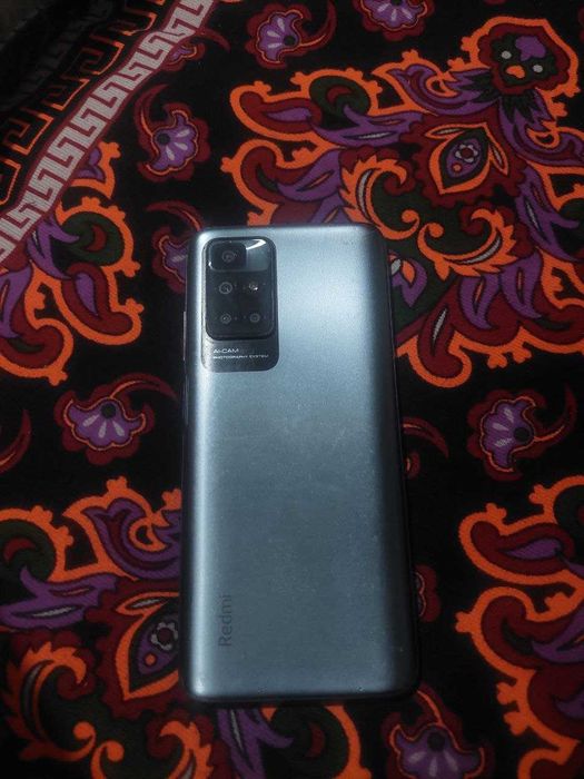 Xiaomi Redmi 10  obmen bor faqat ipxone ga