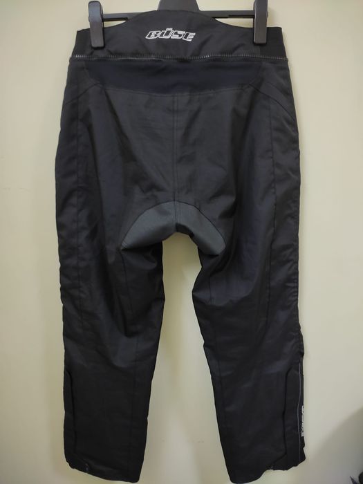 Pantaloni Buse textil damă mărime L