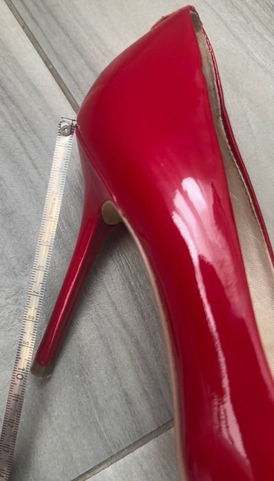 Pantofi mar 37 în stare buna